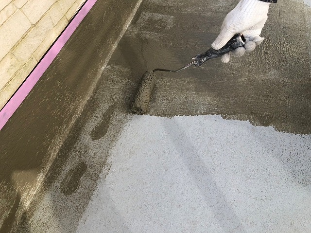 ポリエステル樹脂の塗布